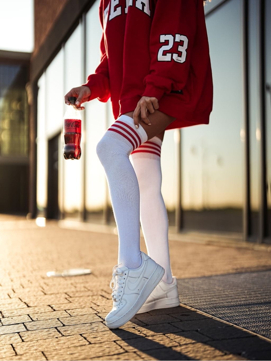 zakolanowki-bawelniane-ze-sciagaczem-w-paski (5).jpg